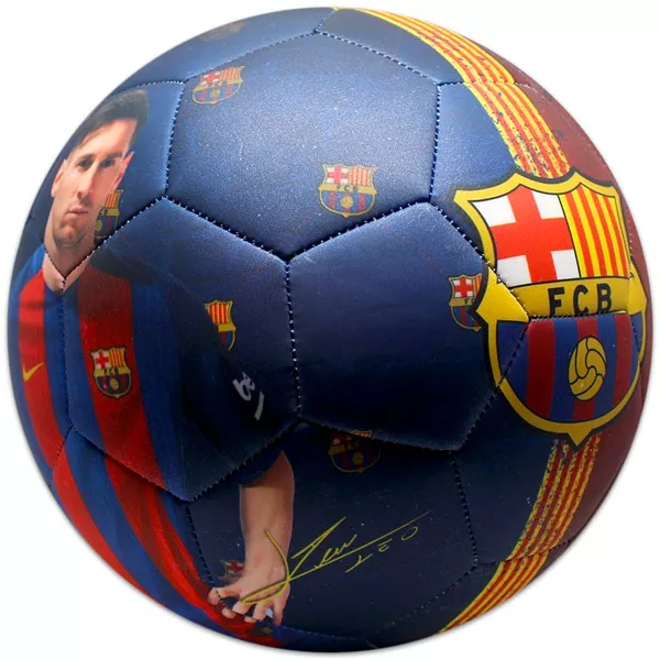 FC Barcelona: Messi focilabda 