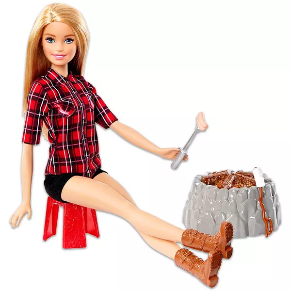 Barbie: Barbie blond cu foc de tabără