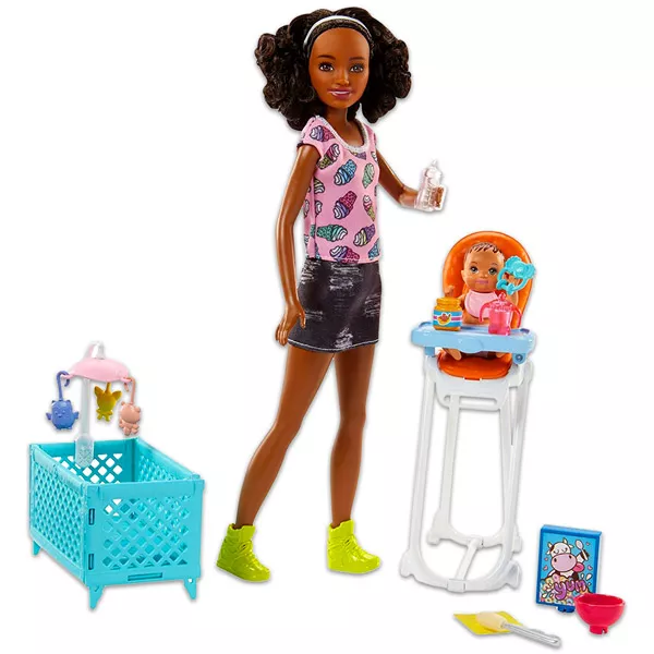 Barbie Skipper: afroamerikai bébiszitter Skipper kisbabával