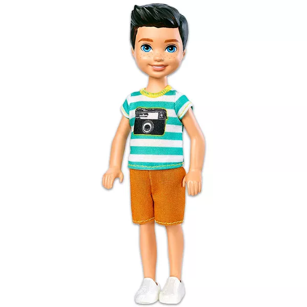 Barbie Chelsea Club: Ken kisfiú csíkos pólóban
