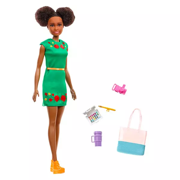 Barbie Dreamhouse: barna bőrű világjáró Nikki baba kiegészítőkkel