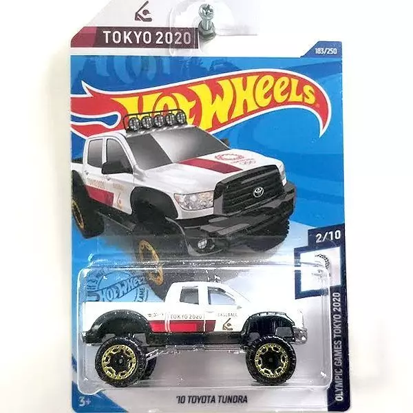 Hot Wheels: 10 Toyota Tundra kisautó - fehér