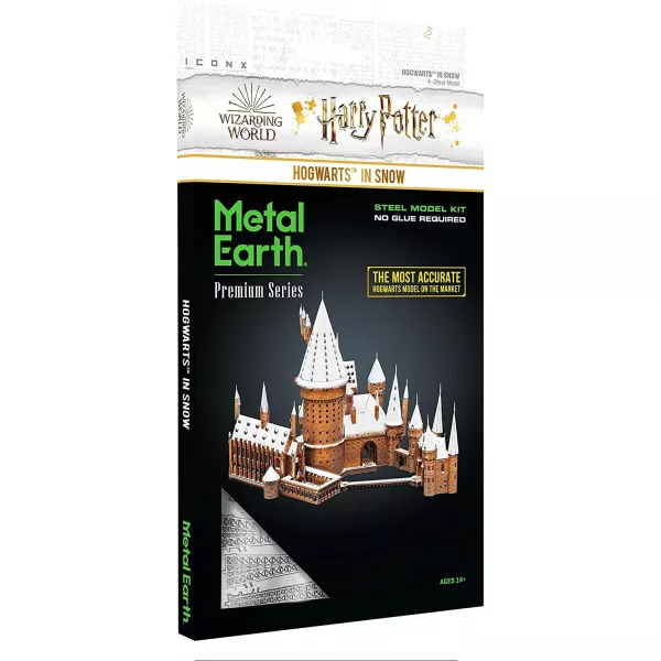 Harry Potter: Metal Earth ICONX - Hogwarts în zăpadă - machetă din oțel