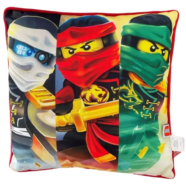 Lego Ninjago: Karakterek díszpárna - 40 x 40 cm