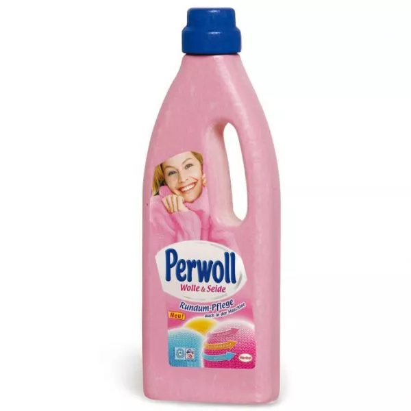 Erzi: detergent de spălat rufe Perwoll din jucărie