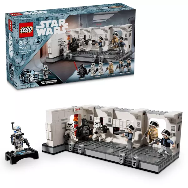 LEGO® Star Wars: Îmbarcarea pe Tantive IV 75387