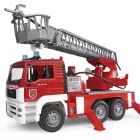 Bruder: MAN Feuerwehrfahrzeug - mit Wasserpumpe, Licht- und Soundeffekten - 47 cm