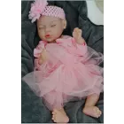 Reborn kislány játékbaba rózsaszín tüllszoknyában - 43 cm
