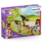 Schleich: 42533 Sarah in campeggio