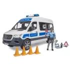 Bruder MB Sprinter rendőrautó rendőrrel és fény- és hangmodullal