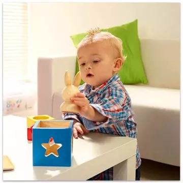 Bunny Boo - juego de reflexión con instrucciones en húngaro e inglés. - .imagen