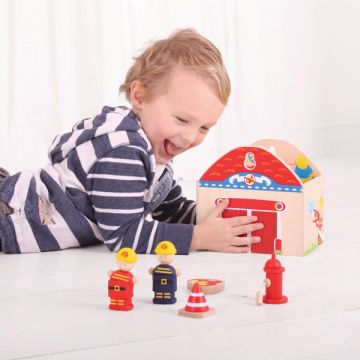Mini igralni set gasilska postaja Bigjigs - .slika