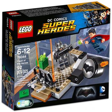 LEGO SUPER HEROES: Hősök viadala 76044