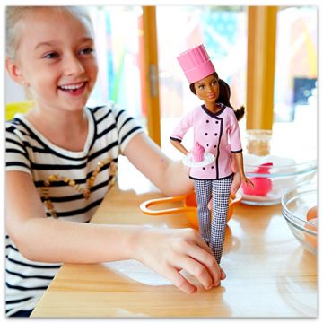 Barbie poklici punčke: Barbie slaščičarka - .slika