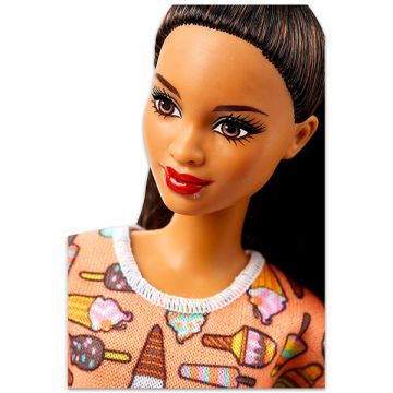 Barbie Fashionistas: punčka Barbie nizka, v obleki z motivom sladoleda - .slika