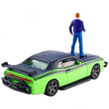 Hitri in drzni: Avtomobilček 2011 Dodge Challenger SRT8 z figurico Brian - .slika