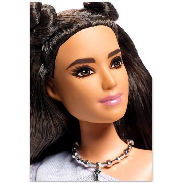 Barbie Fashionistas: lutka Barbie rjavolasa, močnejše postave, v roza krilu s čipko - .slika