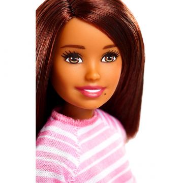 Barbie Skipper Babysitters: Lutka Skipper rjavolaska s pico - .slika
