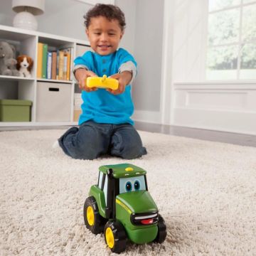 Tomy: távirányítós Johnny traktor - . kép