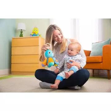 Lamaze: Slaný Sam, malá chobotnička – závesná hračka - .Obrázok