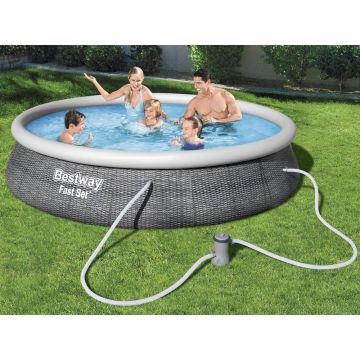 Bestway: St. Tropez Aufstellpool in Rattanoptik mit aufblasbarem Rand und Filterpumpe – 396 x 84 cm - . bild aus