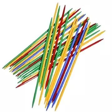 Riesiges Mikado - ein Geschicklichkeits- und Geschicklichkeitsspiel - . bild aus