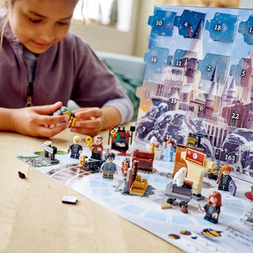 LEGO® Harry Potter Adventi naptár 76390 - . kép