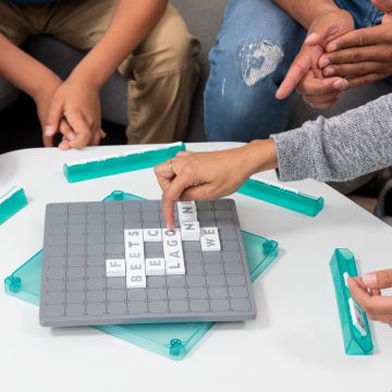 UpWords - jeu de société en hongrois - .image