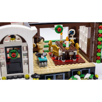 LEGO® Ideas Reszkessetek, betörők! 21330 - . kép