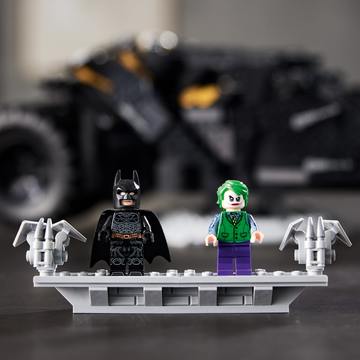 LEGO® Super Heroes Batmobile Tumbler 76240 - . kép