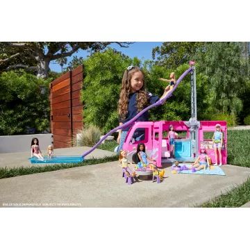 Barbie: Camper con mega-scivolo - .immagine