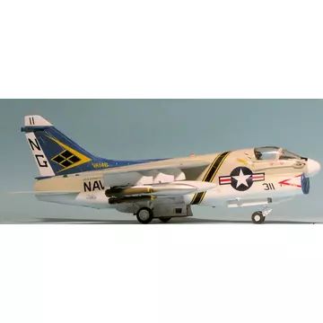 Italeri: A-7E Corsair II repülőgép makett, 1:72 - . kép