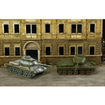 Italeri: T-34/85 harcikocsi makettek, 1:72 - . kép