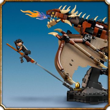 LEGO® Harry Potter: Magyar mennydörgő sárkány 76406 - . kép