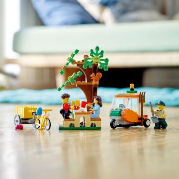 LEGO® City: My city Piknik a parkban 60326 - . kép