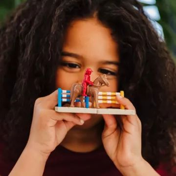 Smart Games: Club ecuestre - juego de lógica en húngaro - .imagen