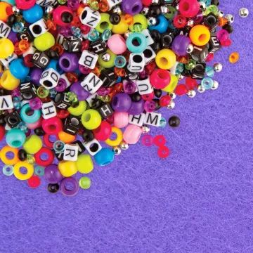 Crayola Creations: Set s 800 perlica s slovima abecede - .slika