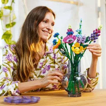 LEGO® Icons Wildblumenstrauß (Muttertag) 10313 - . bild aus