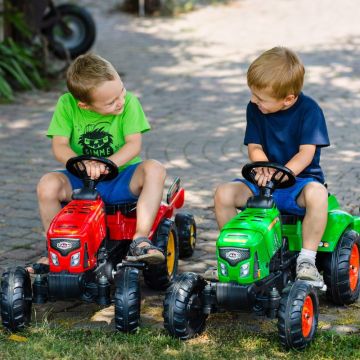 Falk: Traktorius Supercharger su priekaba – raudona - .vaizdas