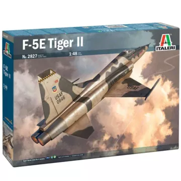 Italeri: F-5E Tiger II repülő makett, 1:48