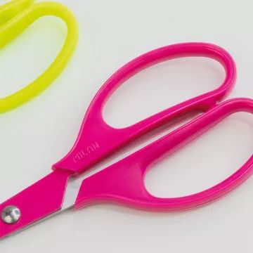 Milano: Forbici a punta sottile 17 cm - rosa - .immagine