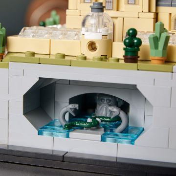 LEGO® Harry Potter: A Roxfort kastély és környéke 76419 - . kép
