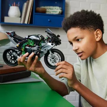 LEGO® Technic Kawasaki Ninja H2R Motocykl 42170 - .zdjęcie 