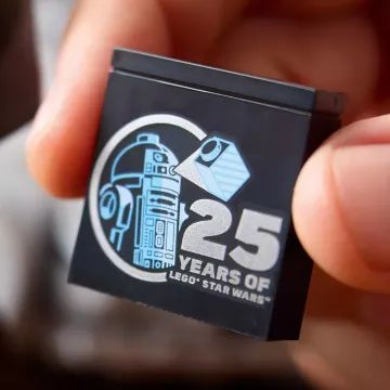 LEGO® Star Wars: Хилядолетният сокол 75375 - . изображение
