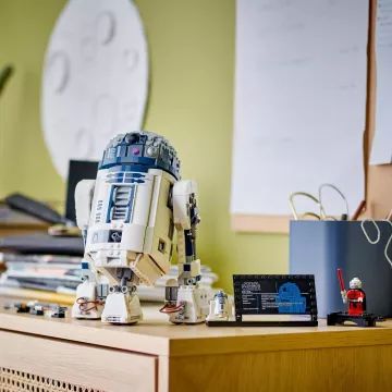 LEGO® Zvaigžņu kari: R2-D2 komplekts 75379 - .attēls