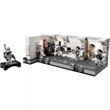 LEGO® Star Wars: Beszállás a Tantive IV-be szett 75387 - . kép
