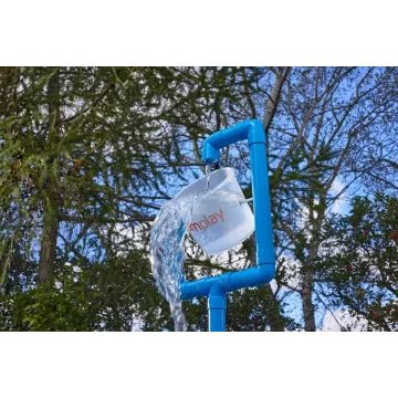 Plum: Park wodny - wiadro z wodą - .zdjęcie 
