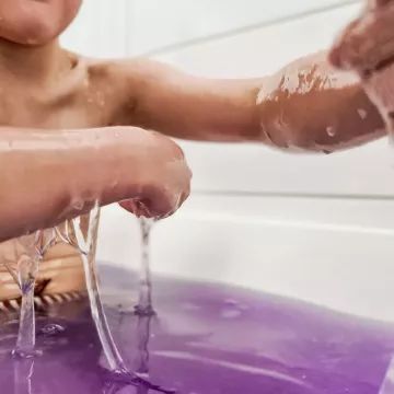 Glibbi: Glitterende slijmbad - .afbeelding
