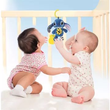 Clementoni: Stitch plüssfigura csörgővel - . kép
