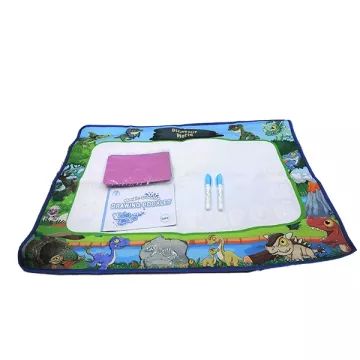 Fleckenteppich mit Dinosaurier-Muster - 80 x 60 cm - . bild aus